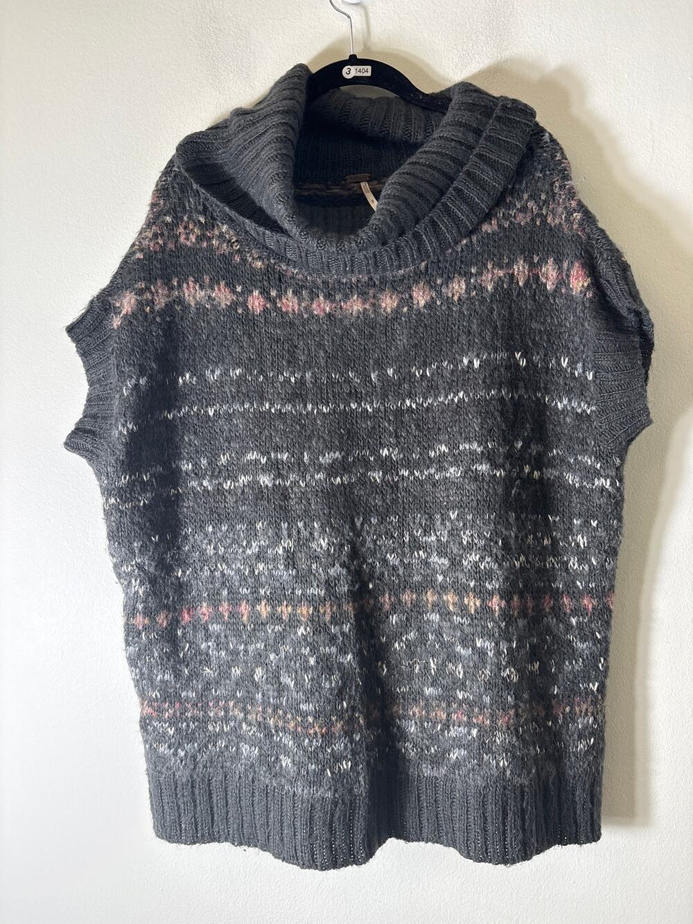 Free People Charcoal Sleeveless Cowl Neck Kit Sweater Sz S